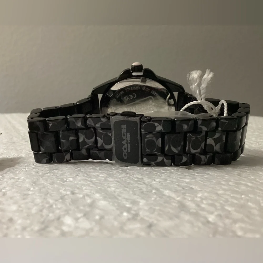 Coach elegant black
